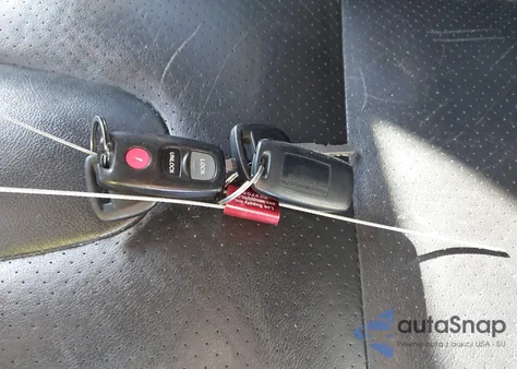 2008 Mazda Mazda3 S Grand Touring z USA, uszkodzony, nr VIN JM1BK343081872953